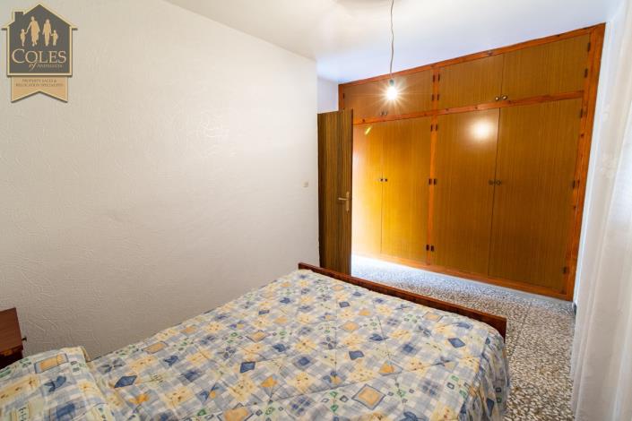 Image No.18-3 Bed Townhouse for sale