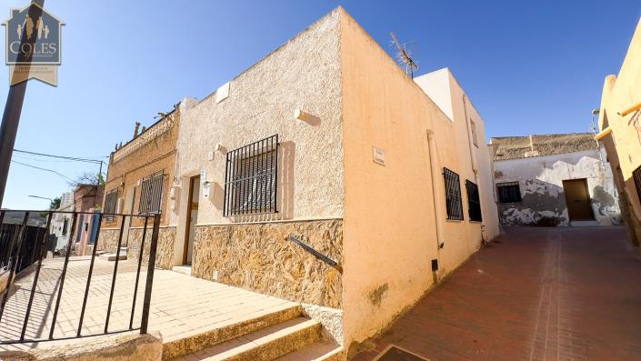 Image No.4-2 Bed Townhouse for sale