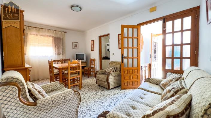 Image No.9-2 Bed Townhouse for sale