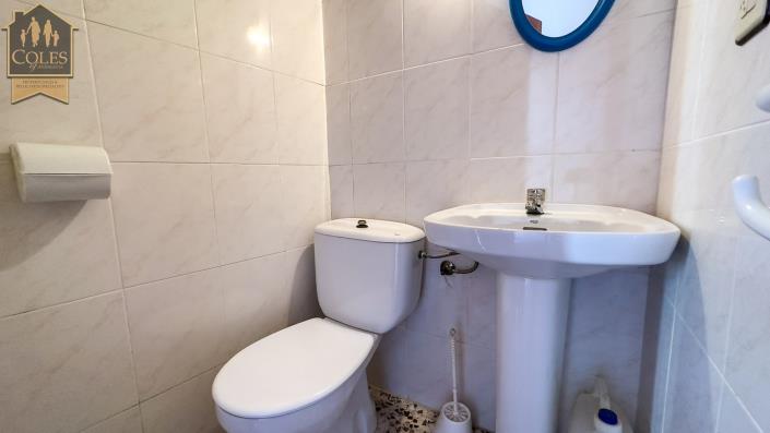 Image No.19-2 Bed Townhouse for sale