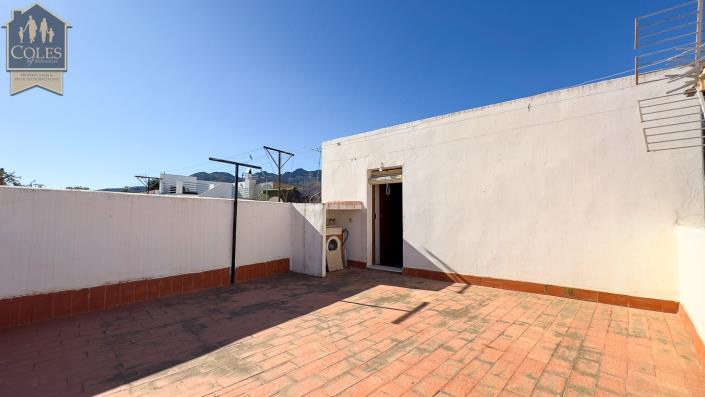 Image No.21-2 Bed Townhouse for sale