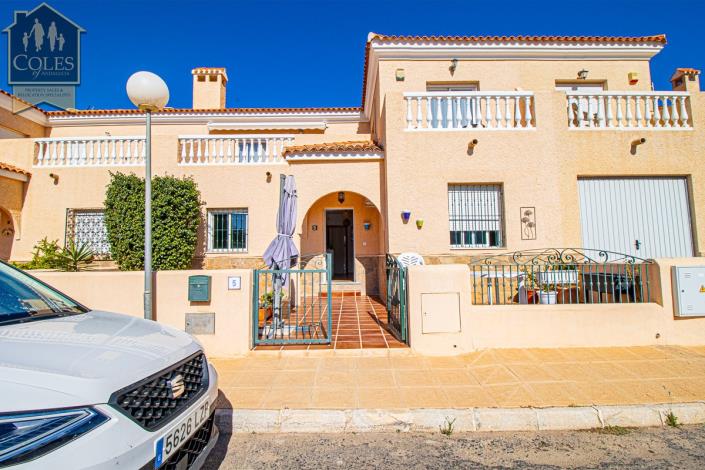 Image No.3-4 Bed Townhouse for sale