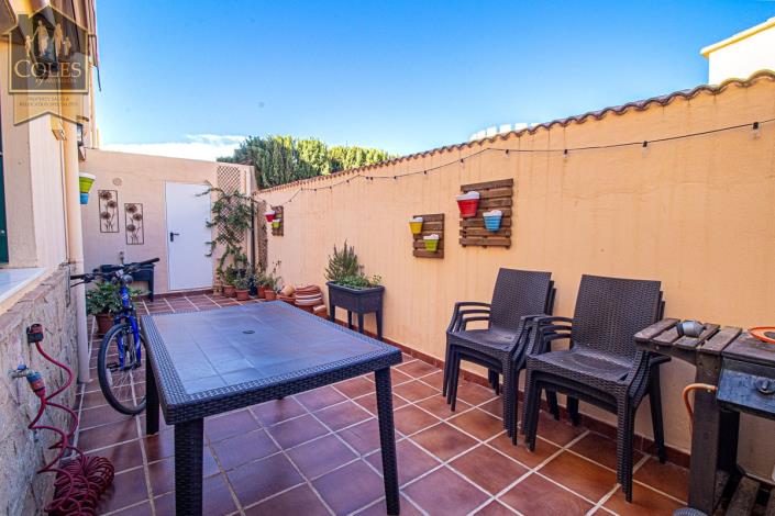 Image No.17-4 Bed Townhouse for sale