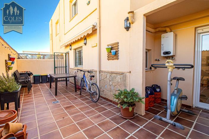 Image No.19-4 Bed Townhouse for sale