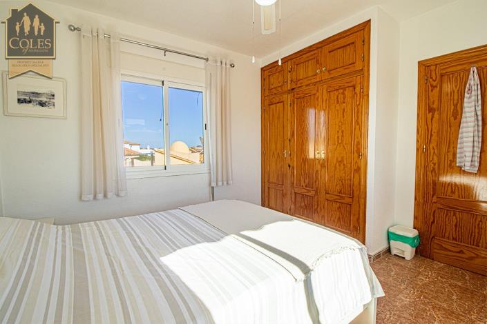 Image No.32-4 Bed Townhouse for sale