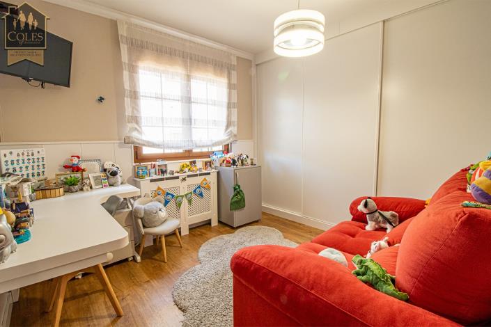 Image No.24-5 Bed Villa / Detached for sale