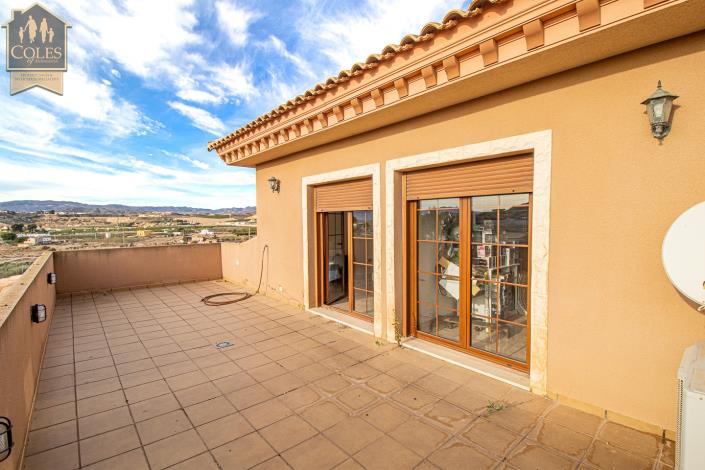 Image No.32-5 Bed Villa / Detached for sale