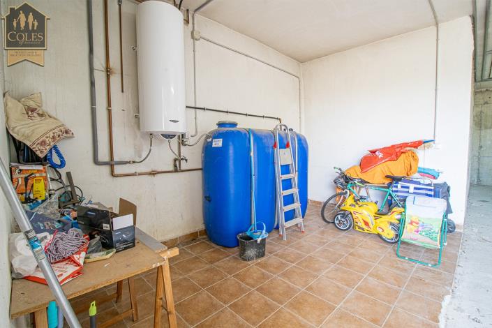 Image No.35-5 Bed Villa / Detached for sale