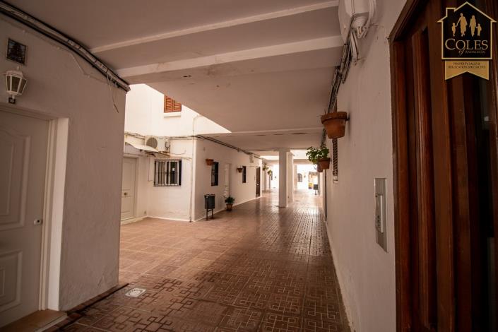 Image No.12-3 Bed Apartment for sale