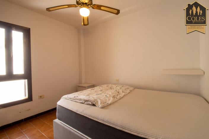 Image No.20-3 Bed Apartment for sale