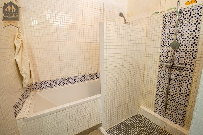 Image No.24-2 Bed Townhouse for sale