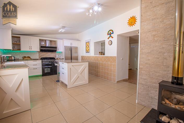 Image No.20-5 Bed Cortijo for sale