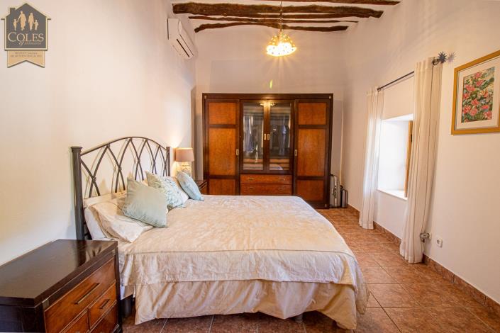 Image No.35-5 Bed Cortijo for sale
