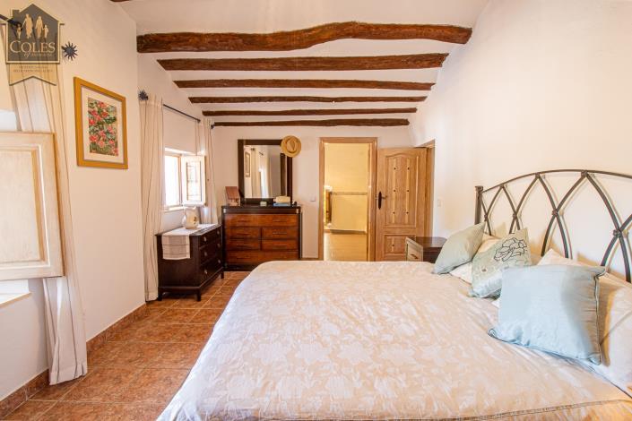 Image No.36-5 Bed Cortijo for sale