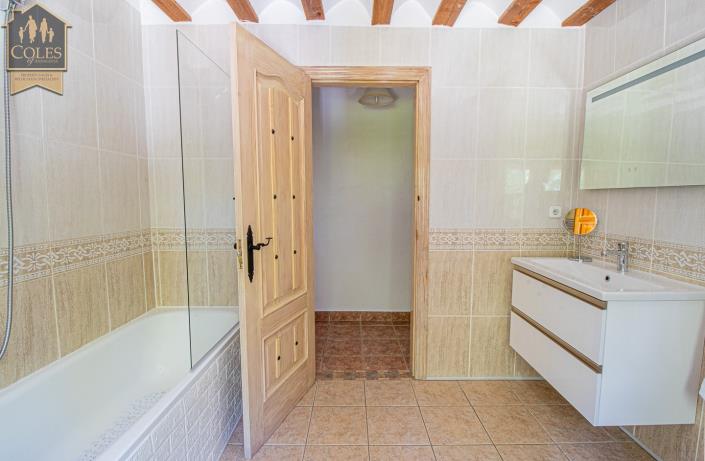 Image No.41-5 Bed Cortijo for sale