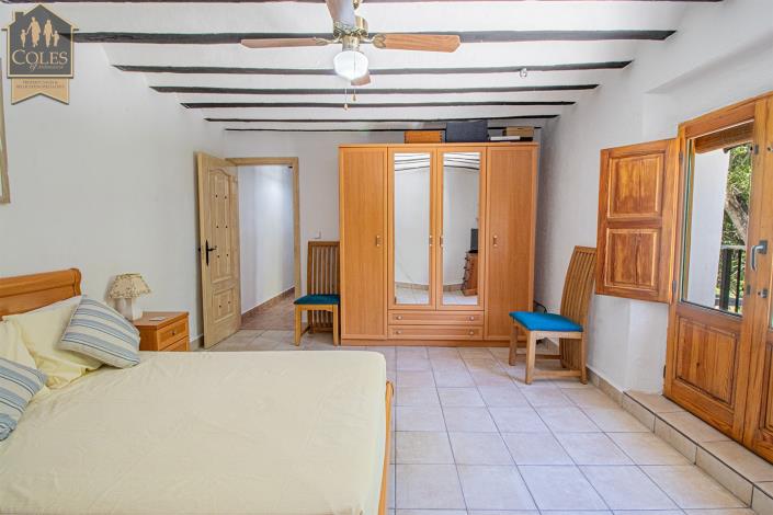 Image No.45-5 Bed Cortijo for sale