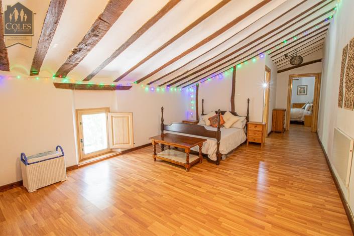 Image No.46-5 Bed Cortijo for sale