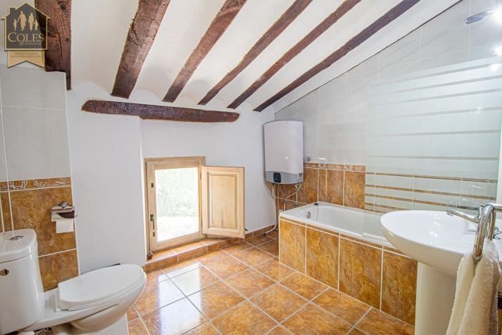 Image No.48-5 Bed Cortijo for sale
