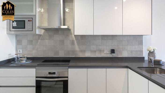 Image No.22-2 Bed Apartment for sale