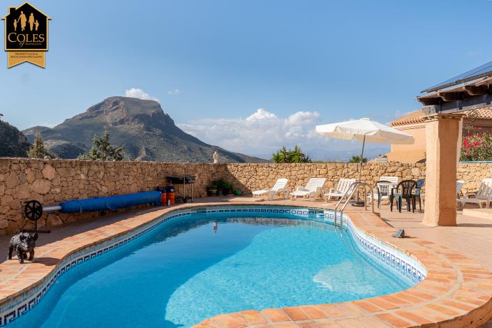 Image No.5-3 Bed Villa / Detached for sale