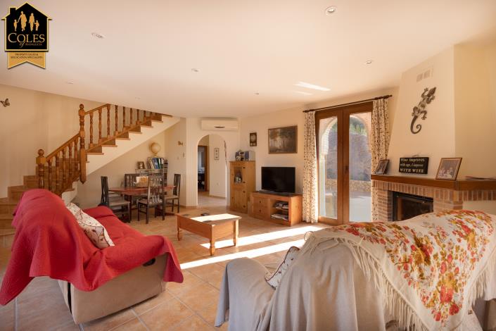 Image No.15-3 Bed Villa / Detached for sale