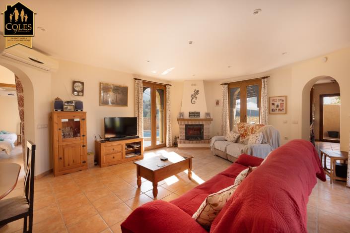 Image No.25-3 Bed Villa / Detached for sale