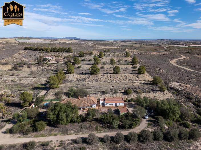 Image No.45-6 Bed Villa / Detached for sale