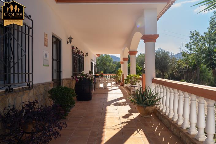 Image No.46-6 Bed Villa / Detached for sale