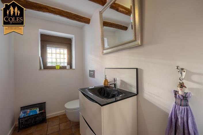 Image No.19-7 Bed Cortijo for sale