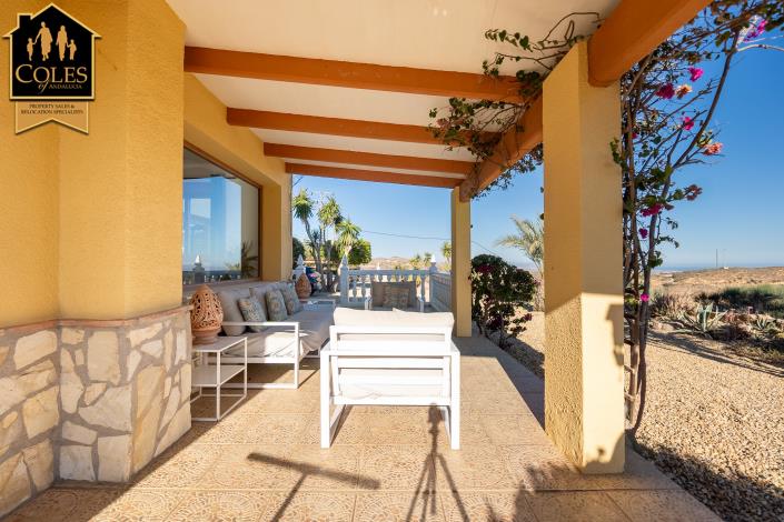 Image No.10-4 Bed Villa / Detached for sale