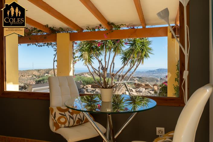 Image No.17-4 Bed Villa / Detached for sale