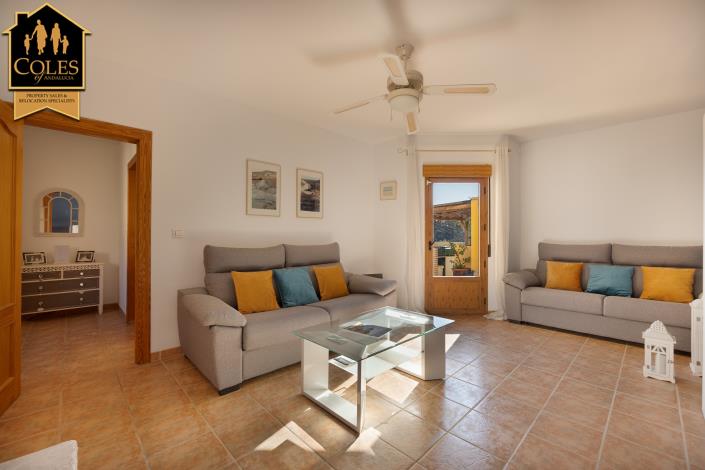 Image No.26-4 Bed Villa / Detached for sale