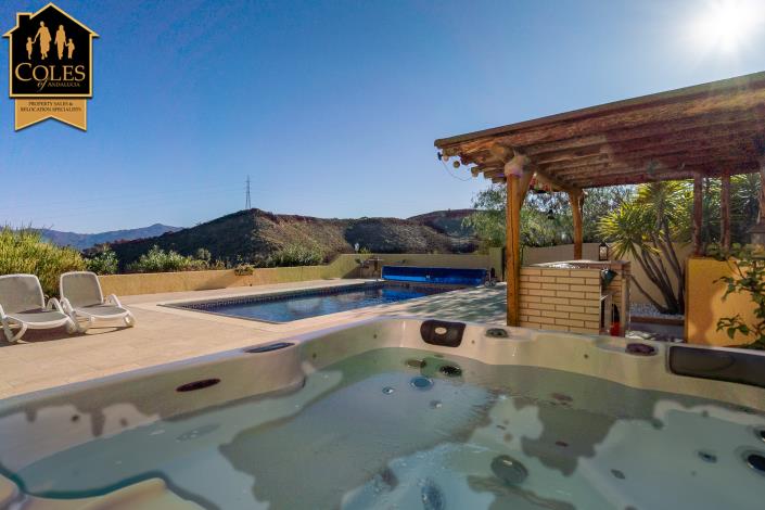 Image No.40-4 Bed Villa / Detached for sale