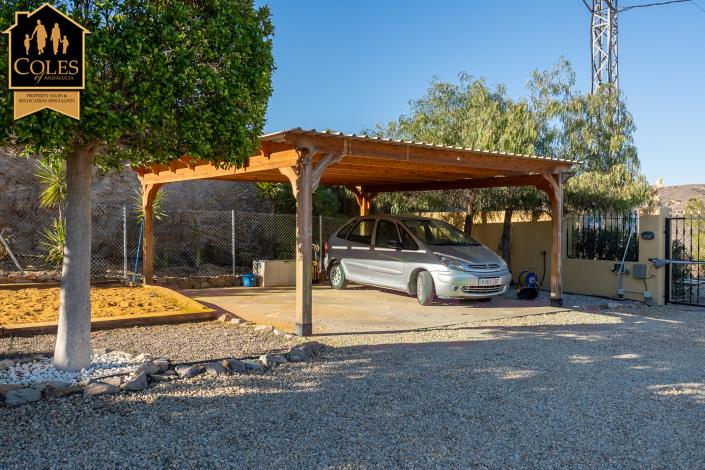 Image No.44-4 Bed Villa / Detached for sale