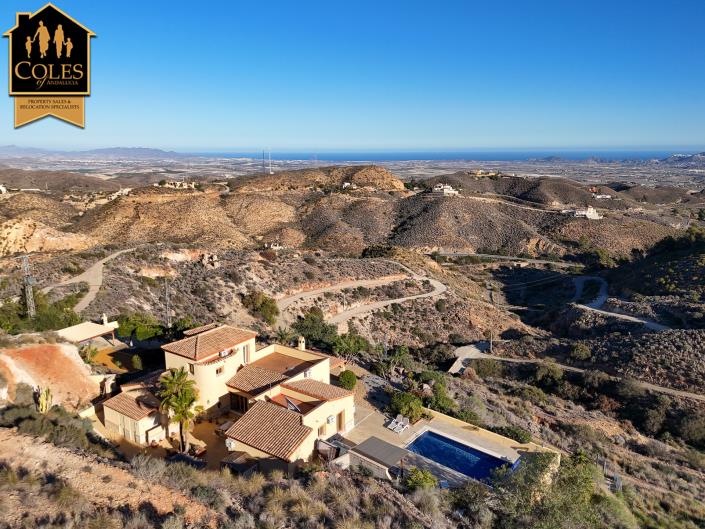 Image No.49-4 Bed Villa / Detached for sale