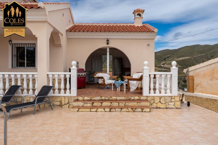 Image No.8-3 Bed Villa / Detached for sale