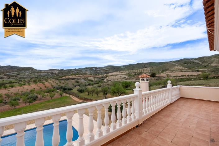 Image No.30-3 Bed Villa / Detached for sale