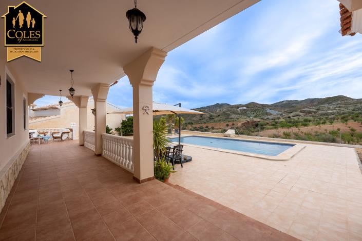 Image No.36-3 Bed Villa / Detached for sale