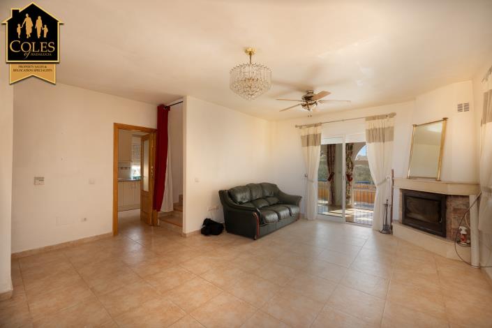 Image No.13-3 Bed Villa / Detached for sale
