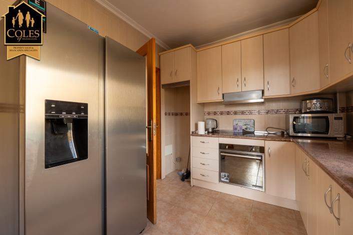 Image No.18-3 Bed Villa / Detached for sale