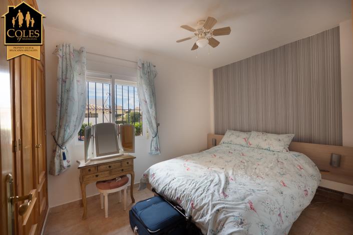 Image No.19-3 Bed Villa / Detached for sale