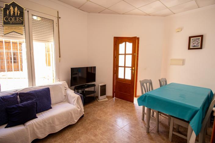 Image No.6-2 Bed Townhouse for sale