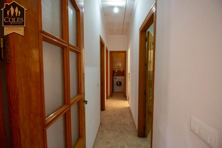 Image No.8-2 Bed Townhouse for sale