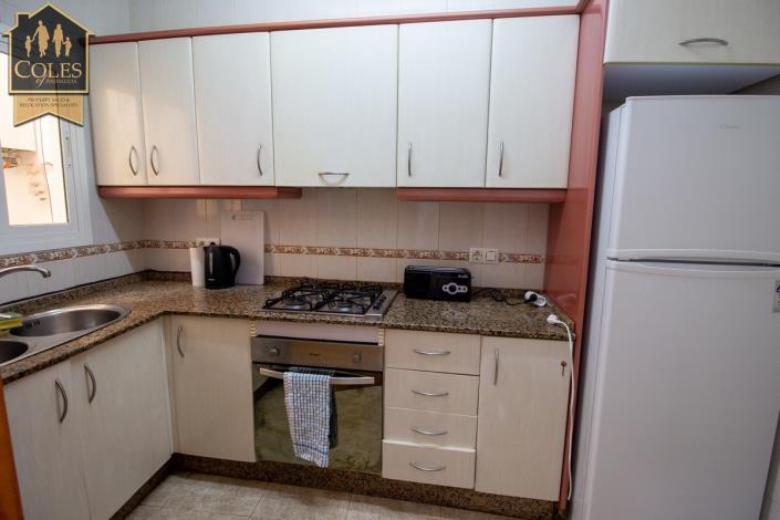 Image No.9-2 Bed Townhouse for sale