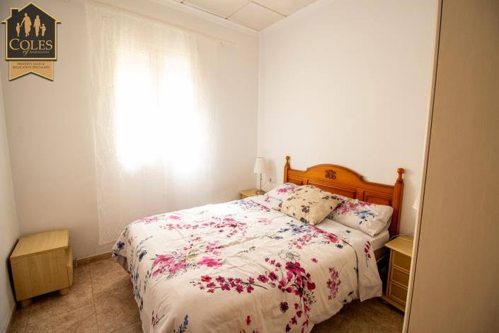 Image No.14-2 Bed Townhouse for sale