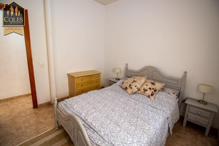 Image No.17-2 Bed Townhouse for sale