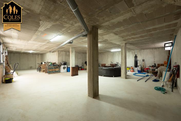 Image No.30-3 Bed Villa / Detached for sale