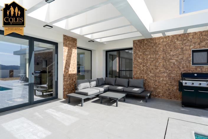 Image No.35-3 Bed Villa / Detached for sale