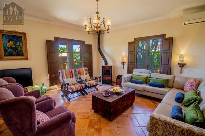 Image No.7-4 Bed Villa / Detached for sale