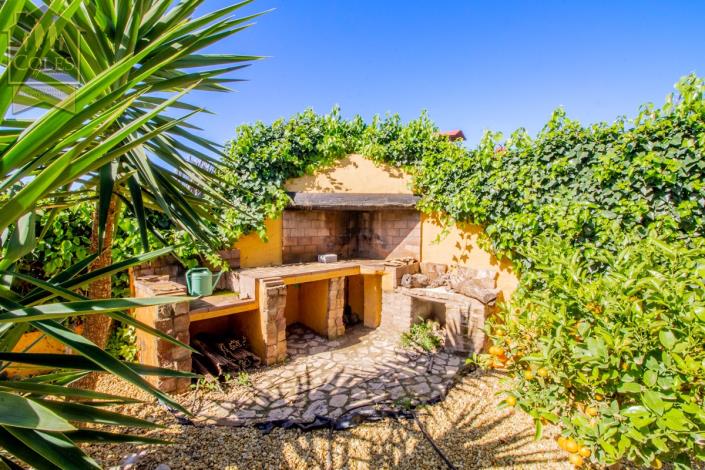 Image No.27-4 Bed Villa / Detached for sale